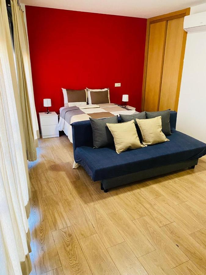 Apartamentos Urgel Мадрид Экстерьер фото
